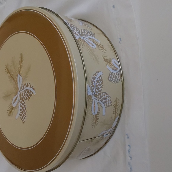 Home Kitchen Food Storage - Picture 3 of 10